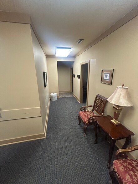 More Photos Of 27 Memorial Medical Dr, Greenville Medical For Sale