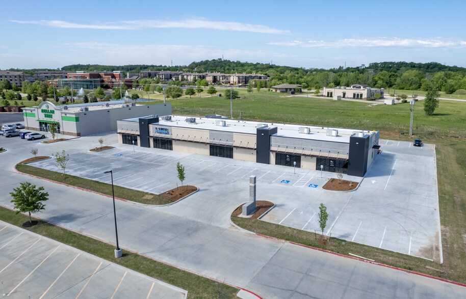 More Photos Of 12190 S Waco Ave, Glenpool General Retail For Lease