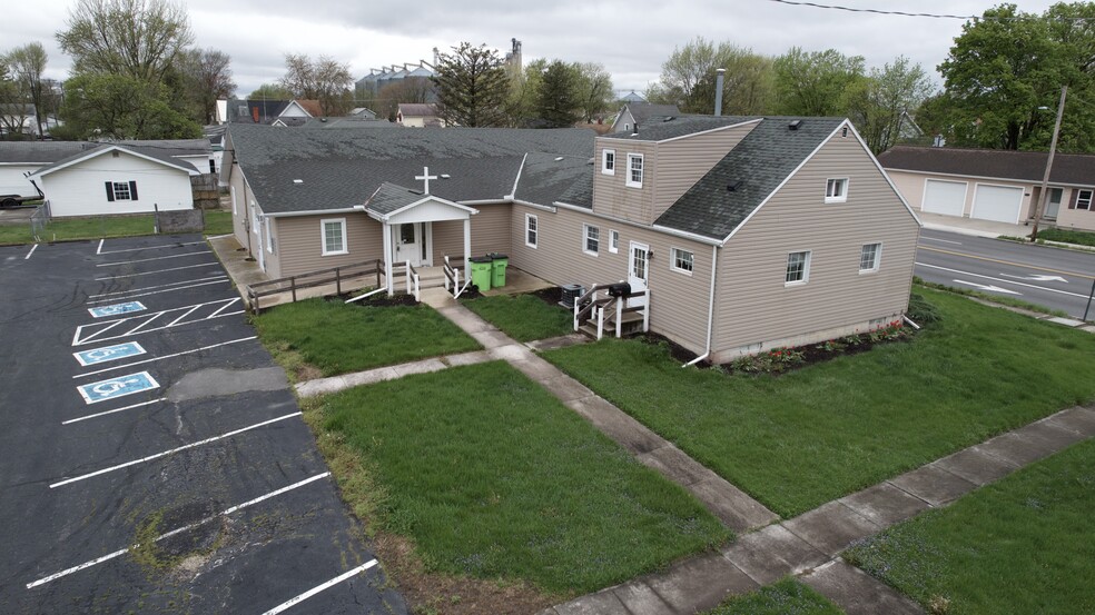 Primary Photo Of 201 Lytle st, Fostoria Religious Facility For Sale