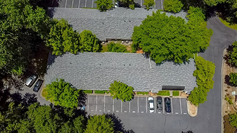 More Photos Of 875 Old Roswell Rd, Roswell Office For Sale