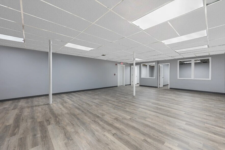 More Photos Of 531-545 Main St, Worcester Office For Sale