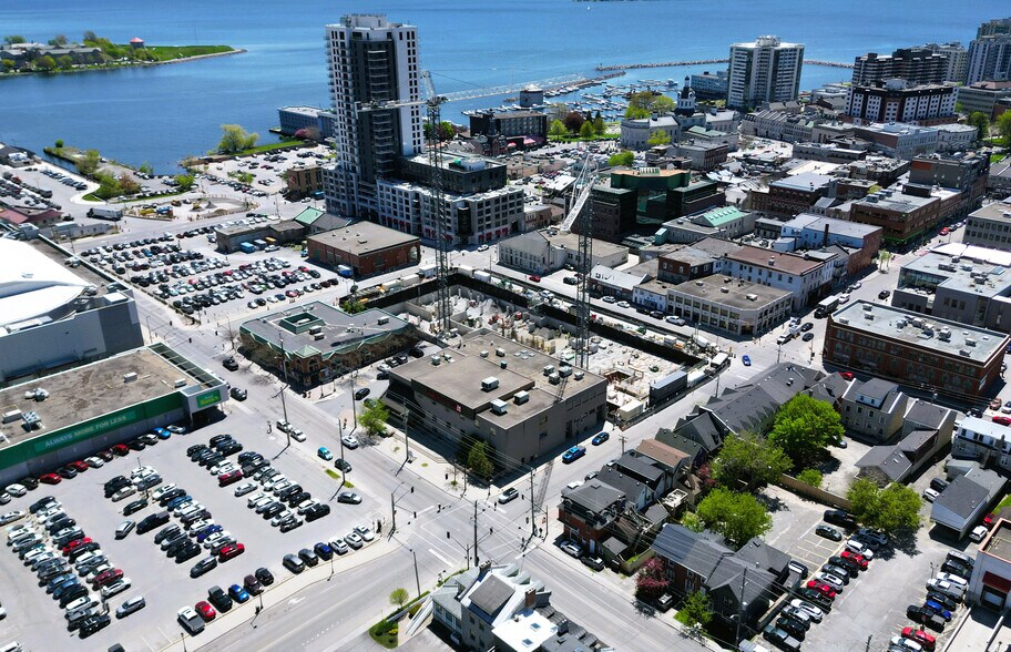 More Photos Of 64 Barrack St, Kingston Freestanding For Lease