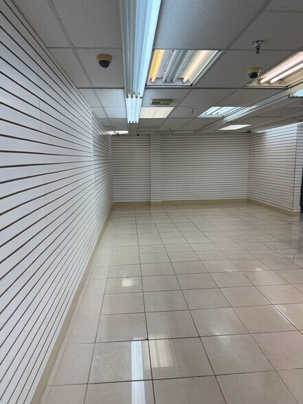 More Photos Of 777 NW 72nd Ave, Miami General Retail For Lease