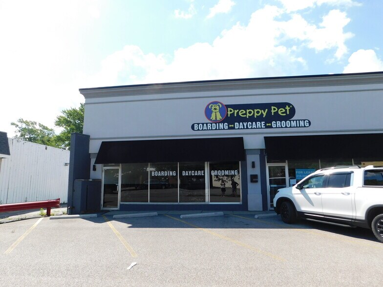 More Photos Of 22241-22255 Lorain Rd, Fairview Park General Retail For Sale