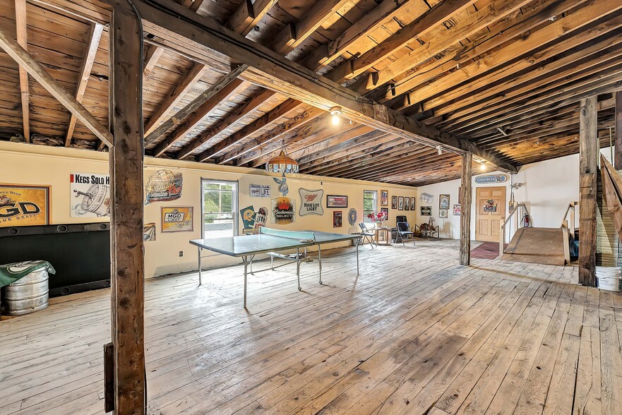 More Photos Of 118 E Pulaski St, Pulaski Storefront Retail Residential For Sale