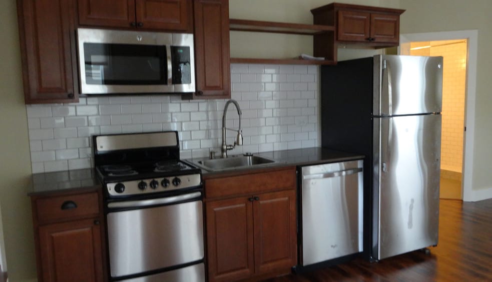 More Photos Of 1733-1737 SE Morrison St, Portland Apartments For Lease