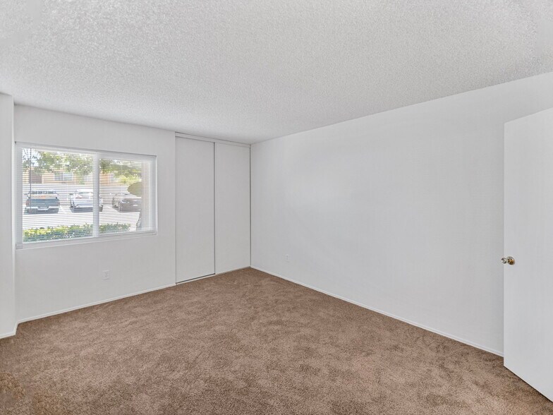 More Photos Of 3280 Olive St, Lemon Grove Apartments For Sale