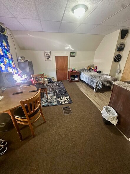 More Photos Of 92 Bartlett St, Lewiston Multifamily For Sale