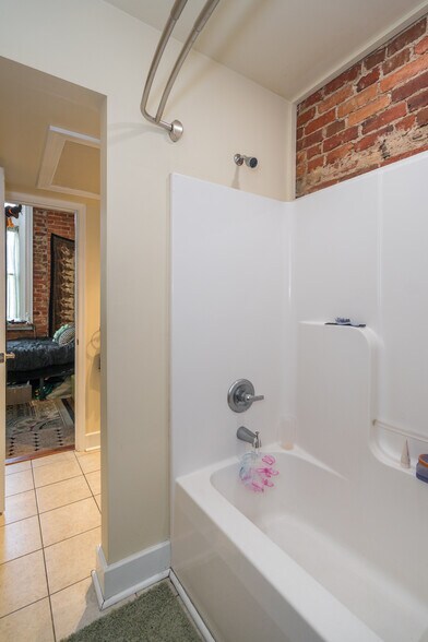 More Photos Of 417 W Grace St, Richmond Apartments For Sale