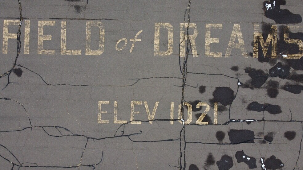 More Photos Of 24226 Lone Pine Rd, Hinckley Airport For Sale