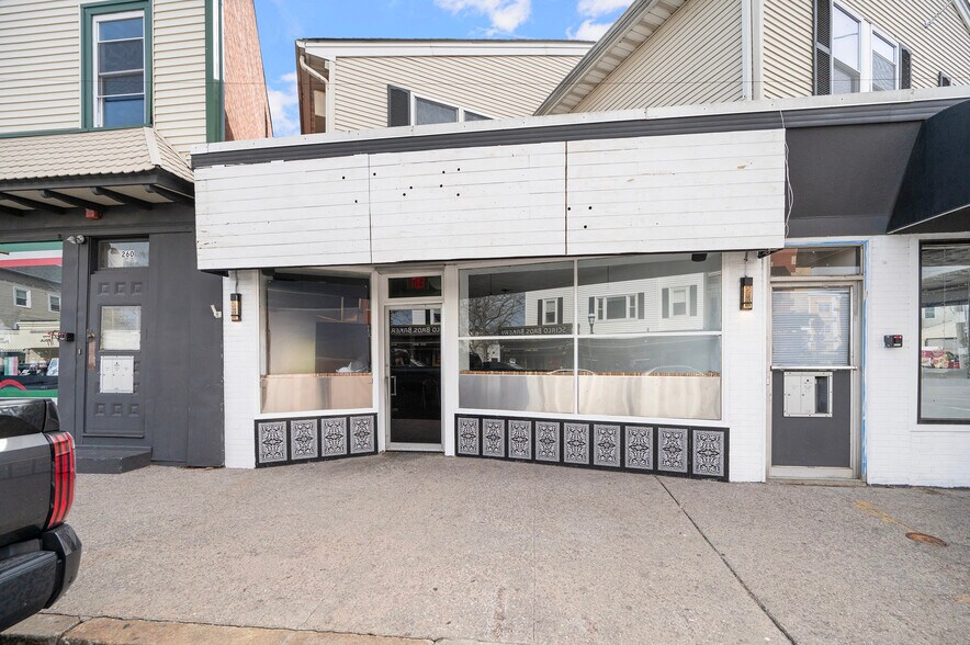 More Photos Of 262-266 Atwells Ave, Providence Storefront Retail Office For Sale