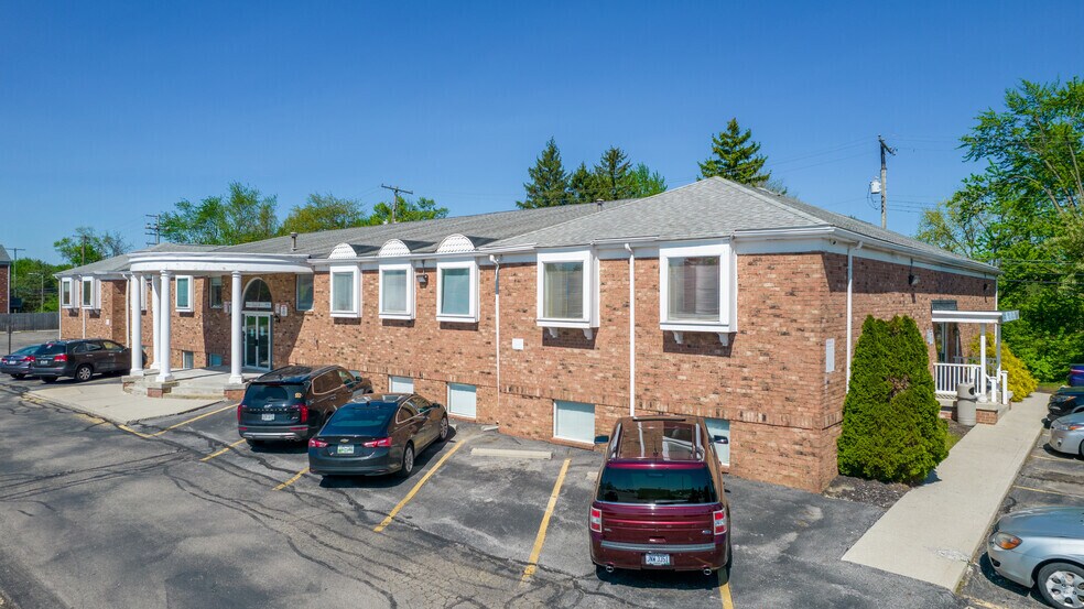 Primary Photo Of 50 Old Village Rd, Columbus Office For Lease
