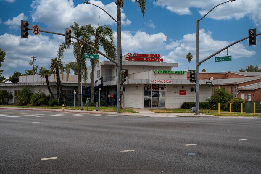 More Photos Of 5995-5997 Brockton Ave, Riverside Medical For Sale