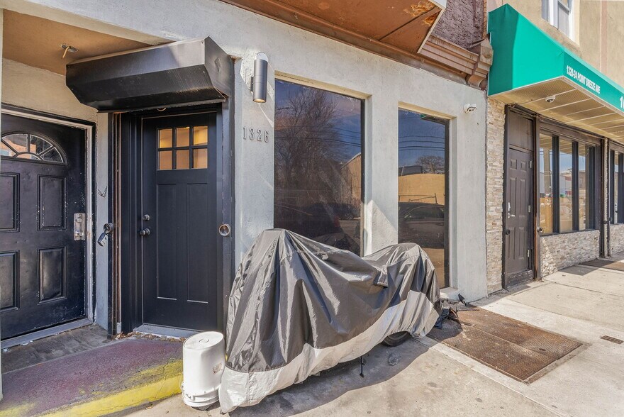 More Photos Of 1326 Point Breeze Ave, Philadelphia General Retail For Lease