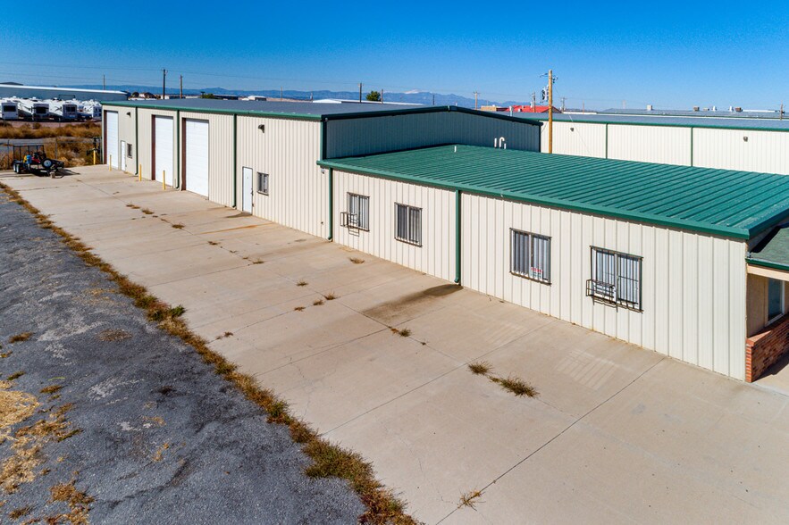 More Photos Of 43 N Silicon Dr, Pueblo Warehouse For Sale