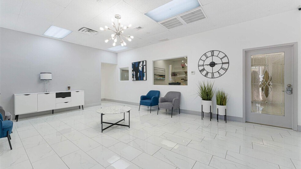More Photos Of 4059 Bryan Ave, Fort Worth Office Residential For Sale