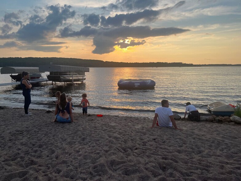 More Photos Of N11594 Post Lake Dr, Elcho Bar For Sale