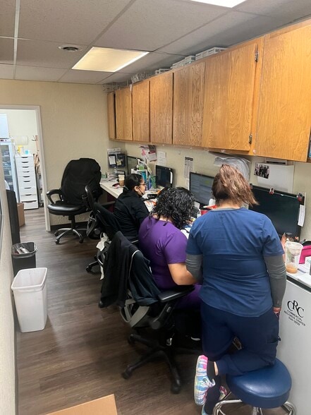More Photos Of 9398 Viscount Blvd, El Paso Medical For Sale