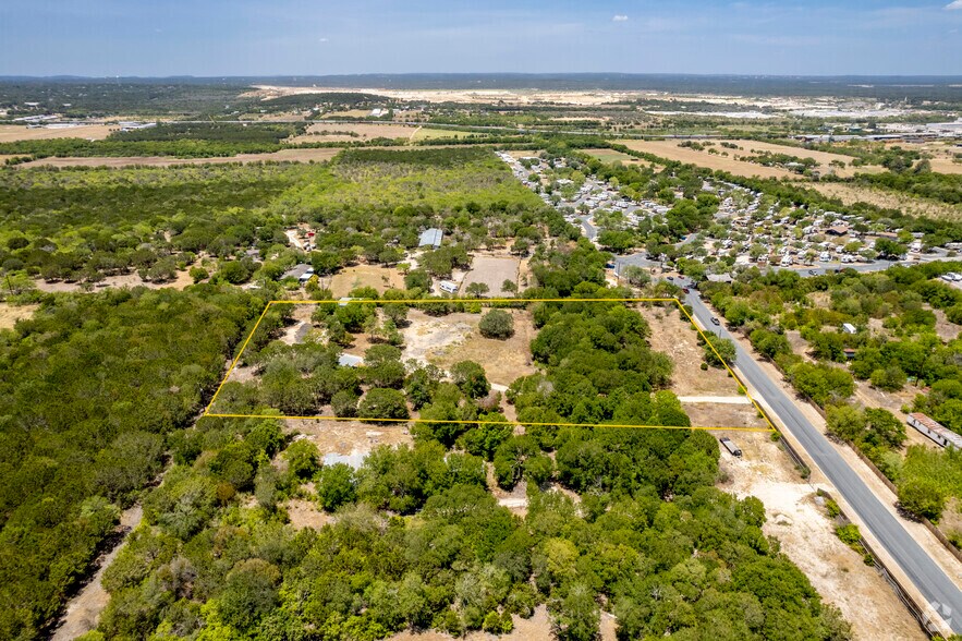 More Photos Of 18711 Interstate 35 N, Schertz Land For Sale