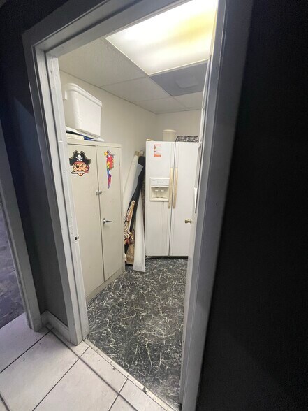 More Photos Of 5512 NW 161st St, Miami Lakes Warehouse For Lease