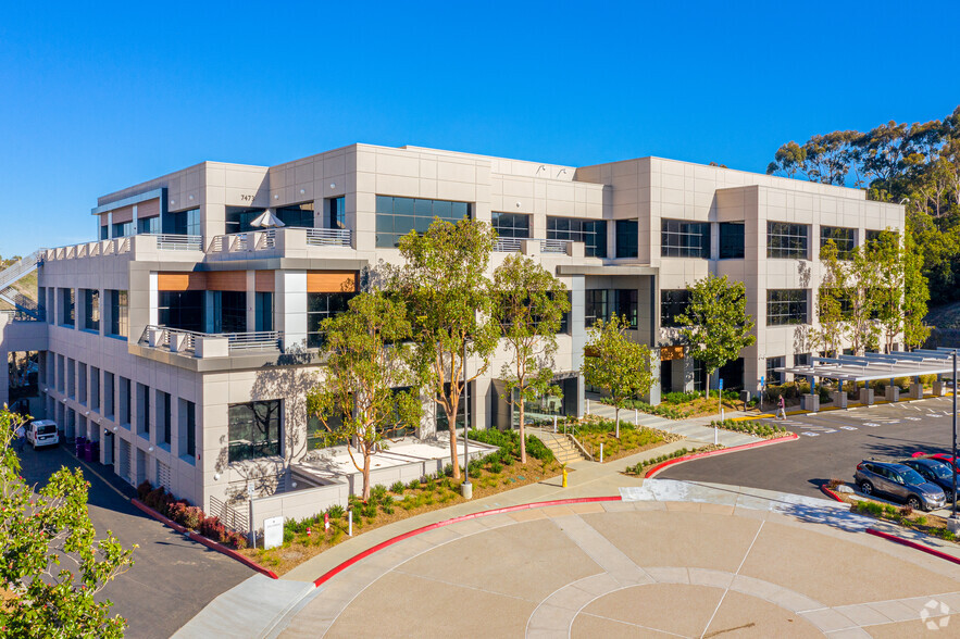 Primary Photo Of 7473 Lusk Blvd, San Diego Research And Development For Lease