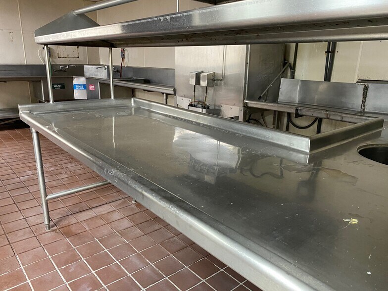 More Photos Of 817-821 Hausten St, Honolulu Restaurant For Lease