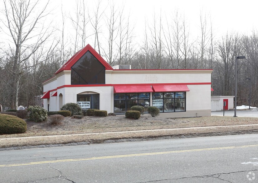 More Photos Of 980 S Main St, Cheshire Fast Food For Lease