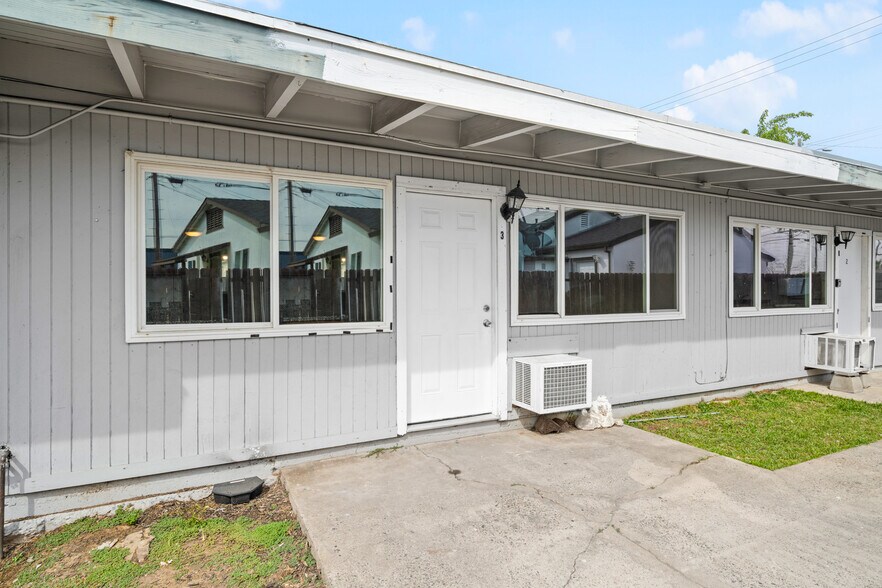 More Photos Of 2605 Albatross Way, Sacramento Apartments For Sale