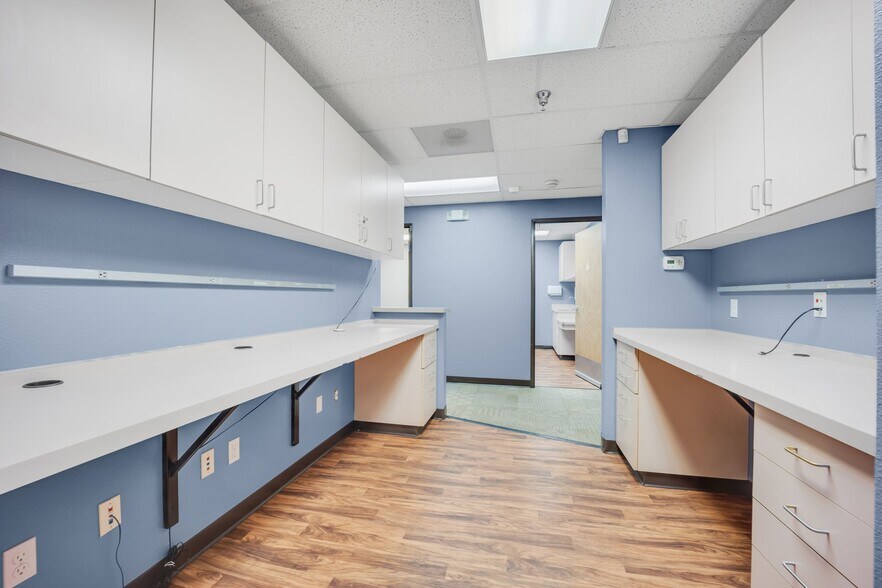 More Photos Of 1605 N Union Blvd, Colorado Springs Medical For Lease