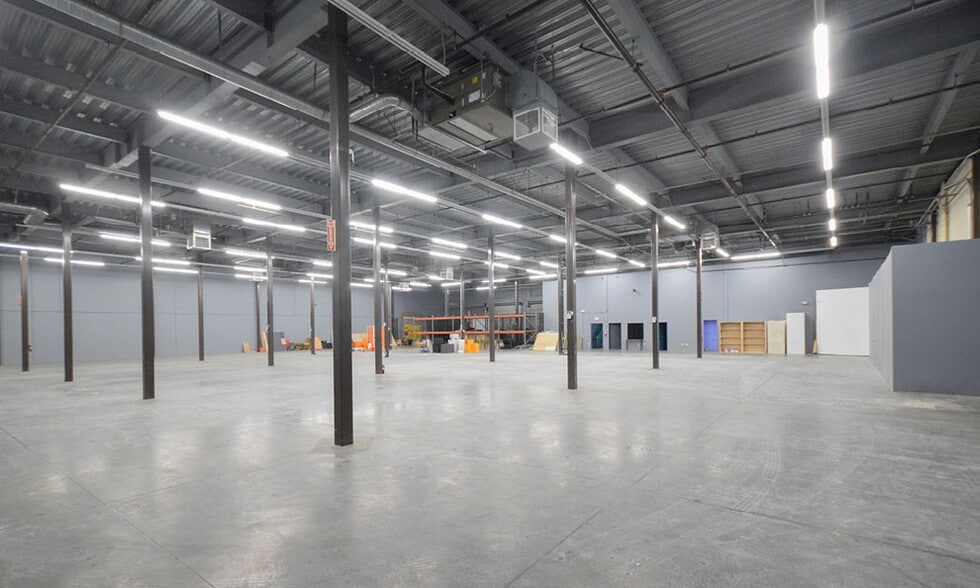 More Photos Of 655 S Santa Fe Ave, Los Angeles Industrial For Lease