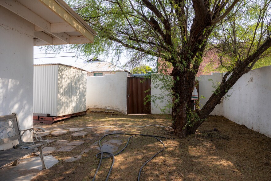 More Photos Of 108 W Main St, Casa Grande Freestanding For Sale