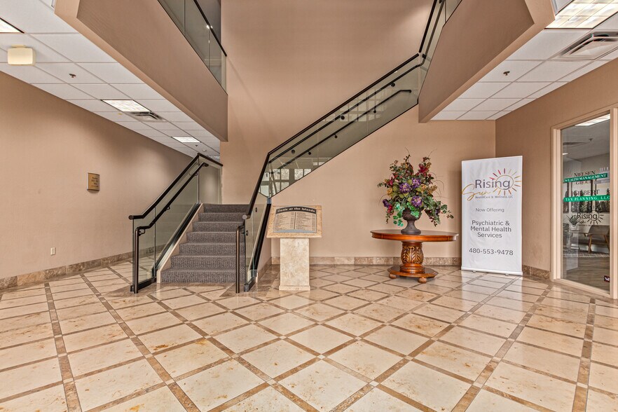 More Photos Of 1455 W Elliot Rd, Gilbert Unknown For Lease