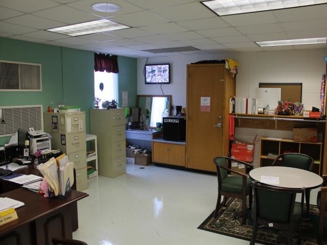 More Photos Of 300 Cherokee St, Americus Schools For Lease