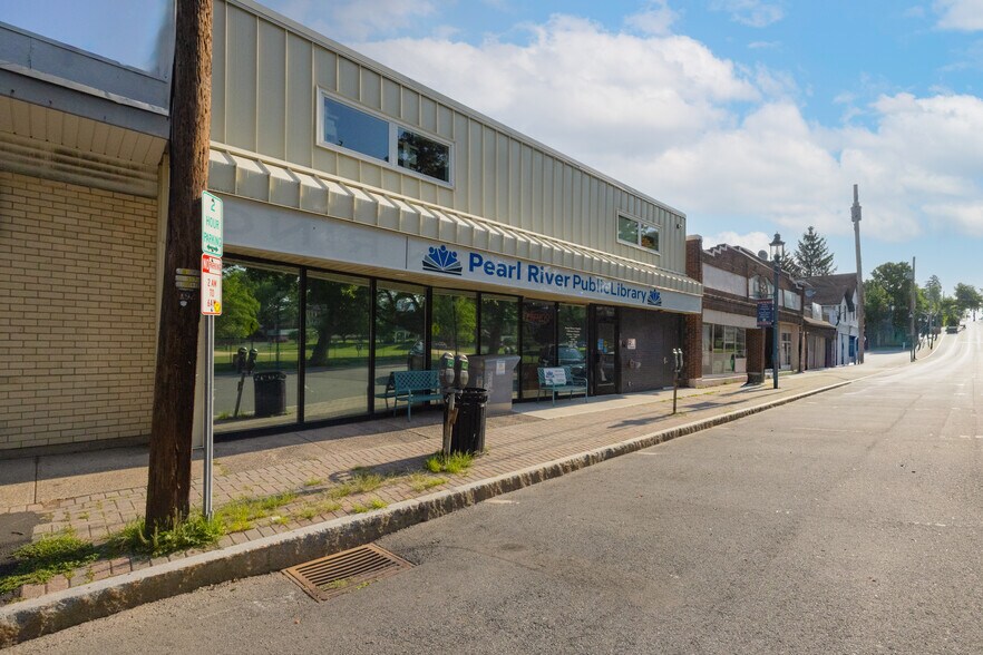 More Photos Of 75 E Central Ave, Pearl River Storefront For Sale