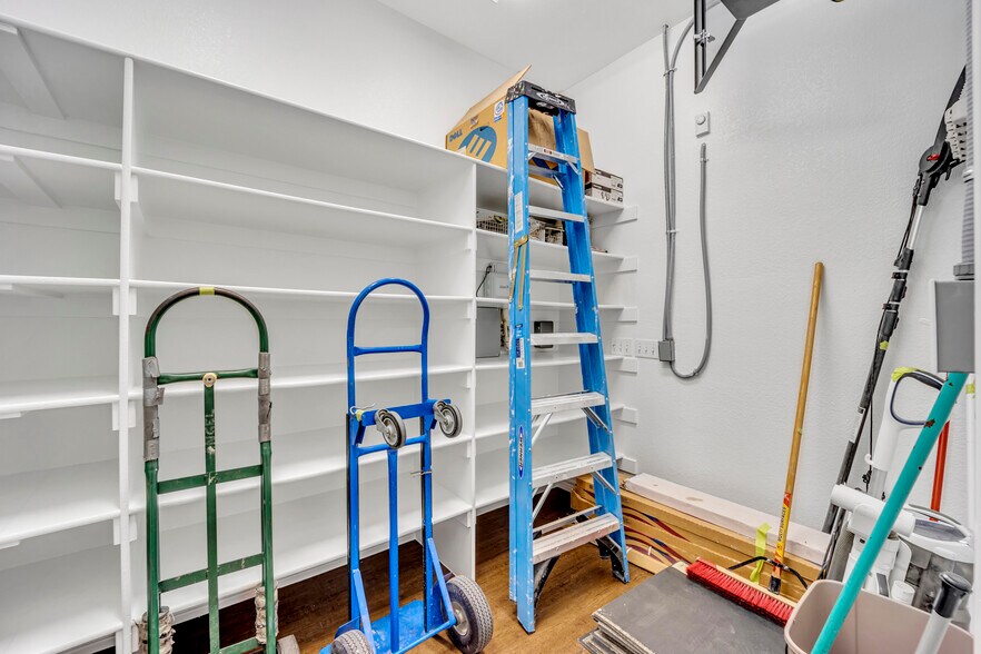 More Photos Of 840 E I-20 Hwy, Arlington Medical For Sale