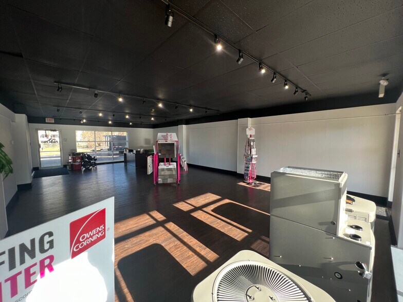 More Photos Of 103-111 N 2nd St, North Wales General Retail For Lease