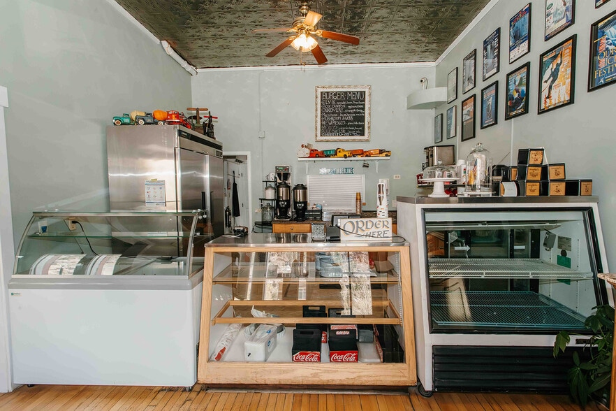 More Photos Of 807 Main St, Ouray Flex For Sale