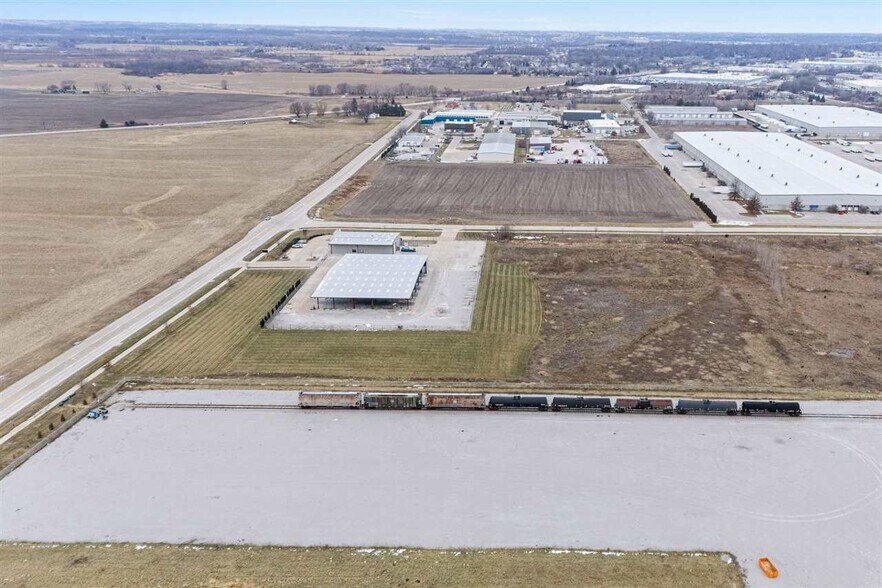 More Photos Of 4340 420th St SE, Iowa City Industrial For Sale