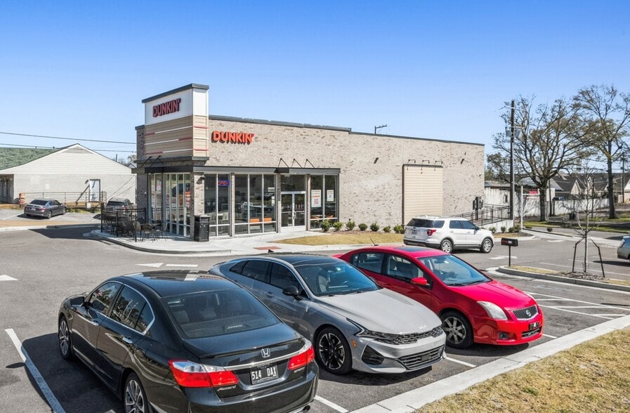 Primary Photo Of 151 E Commerce St, Hernando Freestanding For Sale