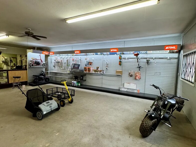 More Photos Of 214-220 Ash Ave, La Junta General Retail For Sale