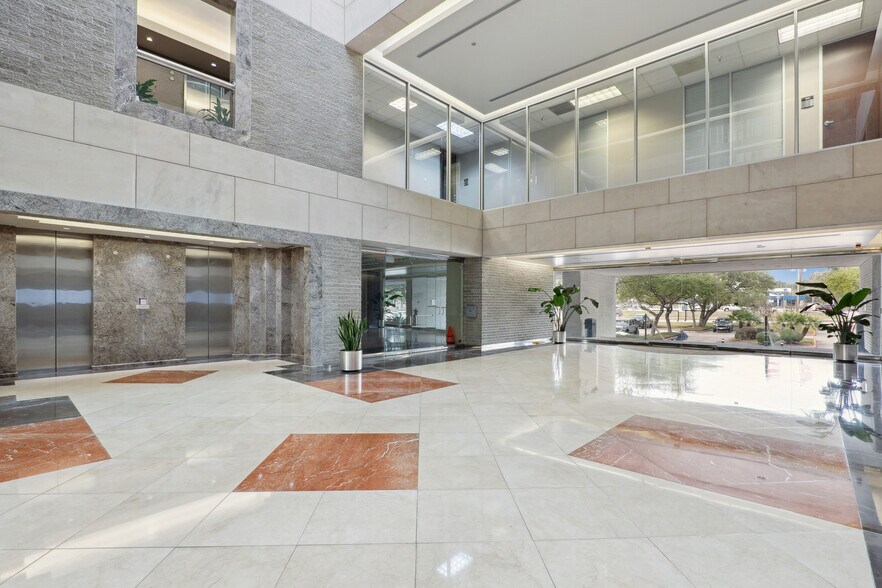 More Photos Of 3027 Marina Bay Dr, League City Medical For Sale
