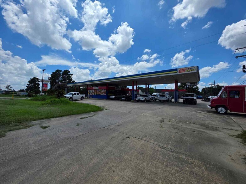 More Photos Of 1640 Oneal Ln, Baton Rouge Service Station For Sale