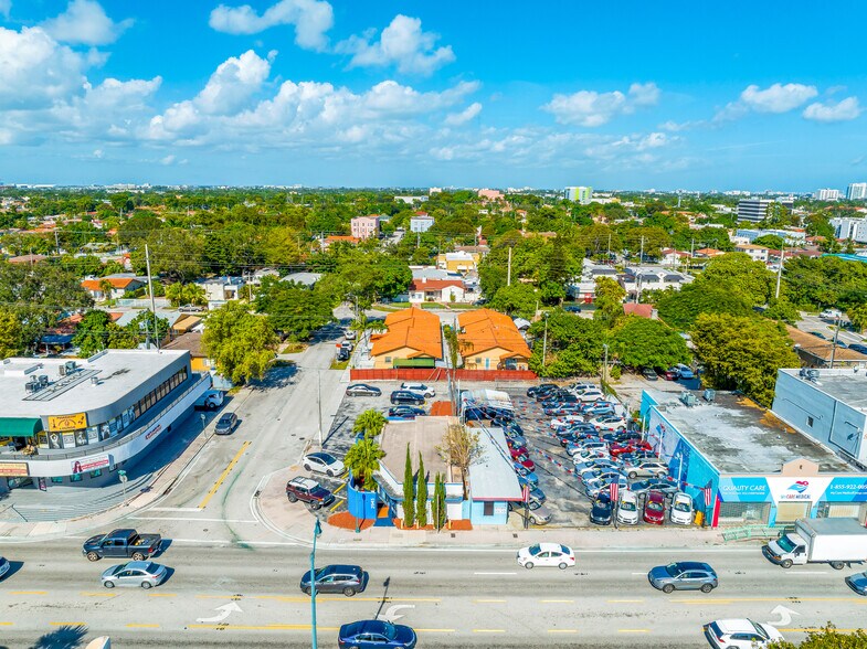 More Photos Of 2945 SW 8th St, Miami Medical For Sale