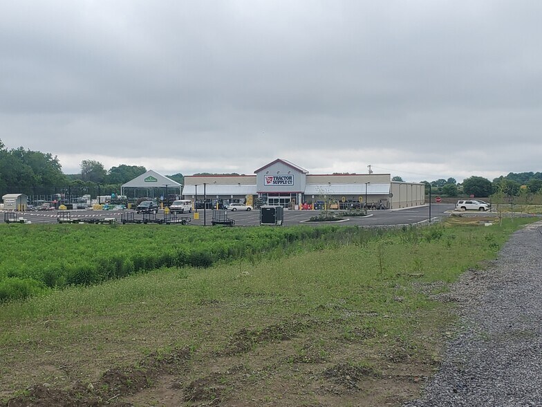 More Photos Of 8287 Lewiston rd, Batavia Land For Sale