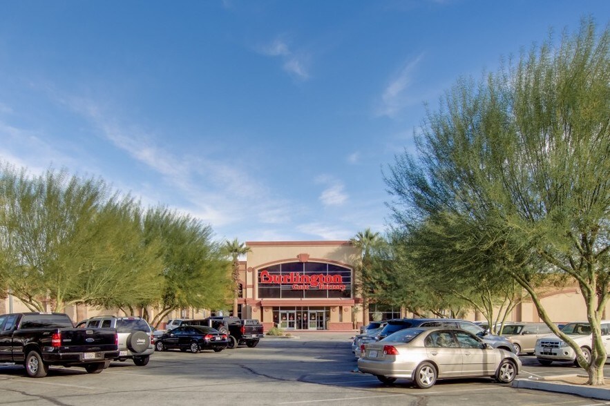 More Photos Of 35900 Date Palm Dr, Cathedral City Freestanding For Sale