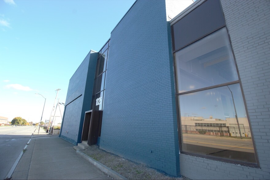 More Photos Of 1390 Mt Read Blvd, Rochester Manufacturing For Lease