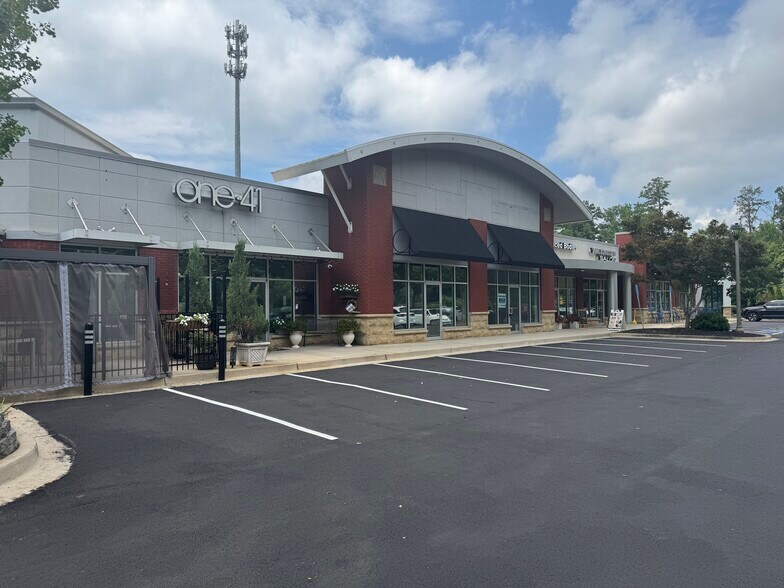 More Photos Of 9810 Medlock Bridge Rd, Duluth Unknown For Lease