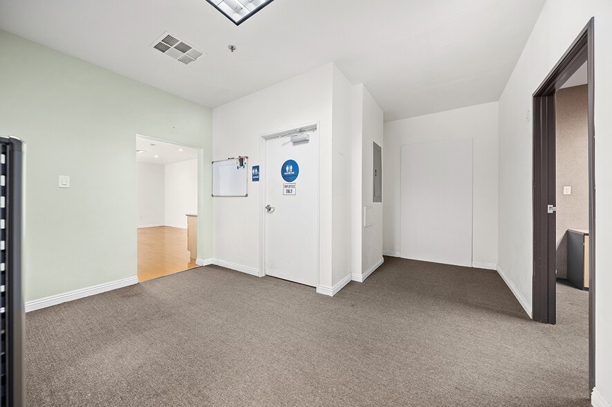 More Photos Of 1773 W San Bernardino Rd, West Covina Unknown For Lease