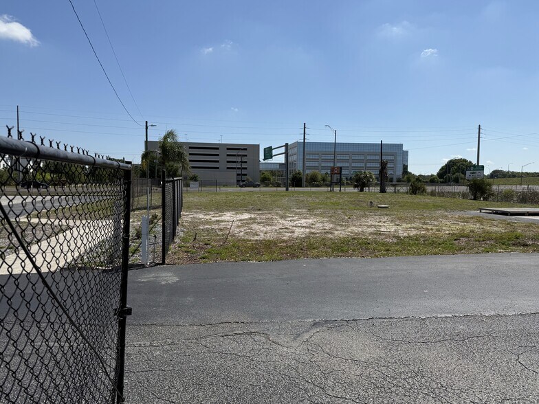 More Photos Of 1511 S US Highway 301, Tampa Office For Sale