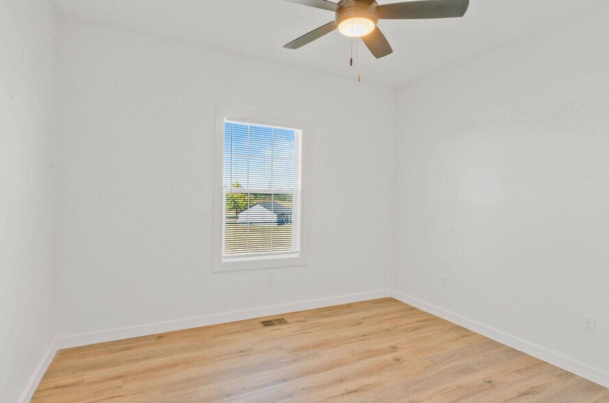 More Photos Of , Lafayette Specialty For Sale